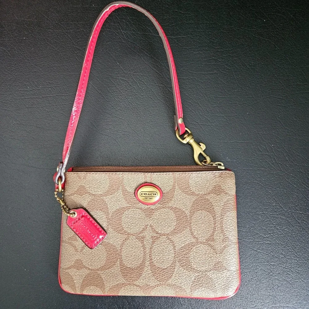 Coach Small Peyton Khaki Pomegranate Wristlet‎ F50142